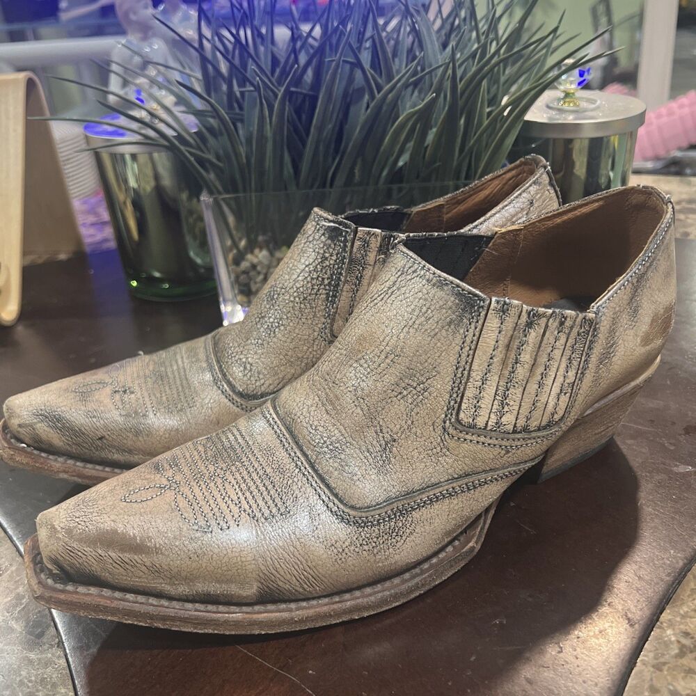 Wyoming Freebird By Steven Pewter Leather Pointed Toe Pull-On Ankle Boots US 10